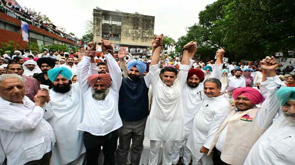 Punjab Congress's show of strength in Chandigarh Pargat Singh formal induction