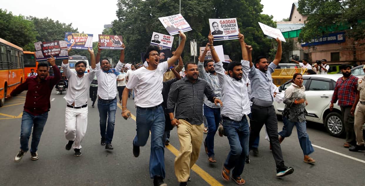 delhi police removes 300 social media posts fake news ai video protest
