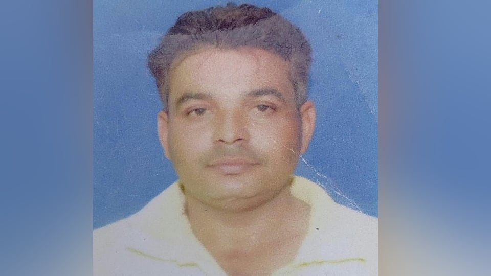 यूपी: बागपत में दिन निकलते ही पीटकर युवक की हत्या, खेत में पड़ा मिला शव, गले और चेहरे पर चोट के निशान