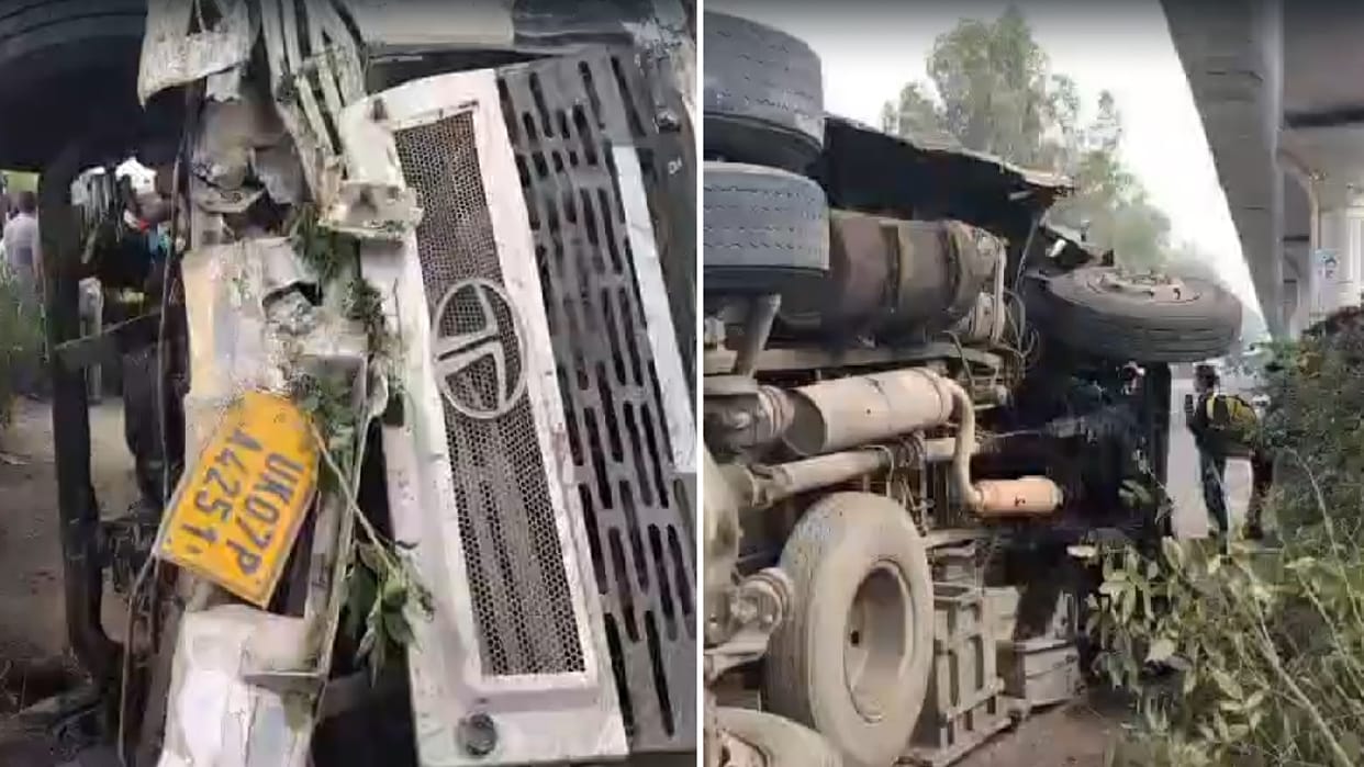 Roadways bus hits a divider and overturns in Ghaziabad