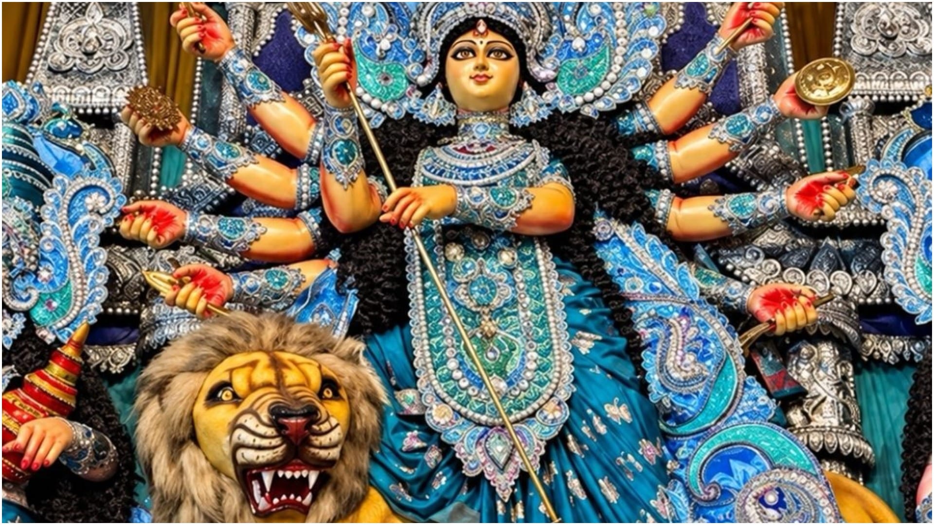 Durga Puja in Delhi 2026: 7 Famous Pandals Darshan Timings & How to Reach