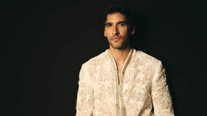 Nakhrewaalii Released Date Out Aanand L Rai Movie Story Love Relationships And Gender Roles