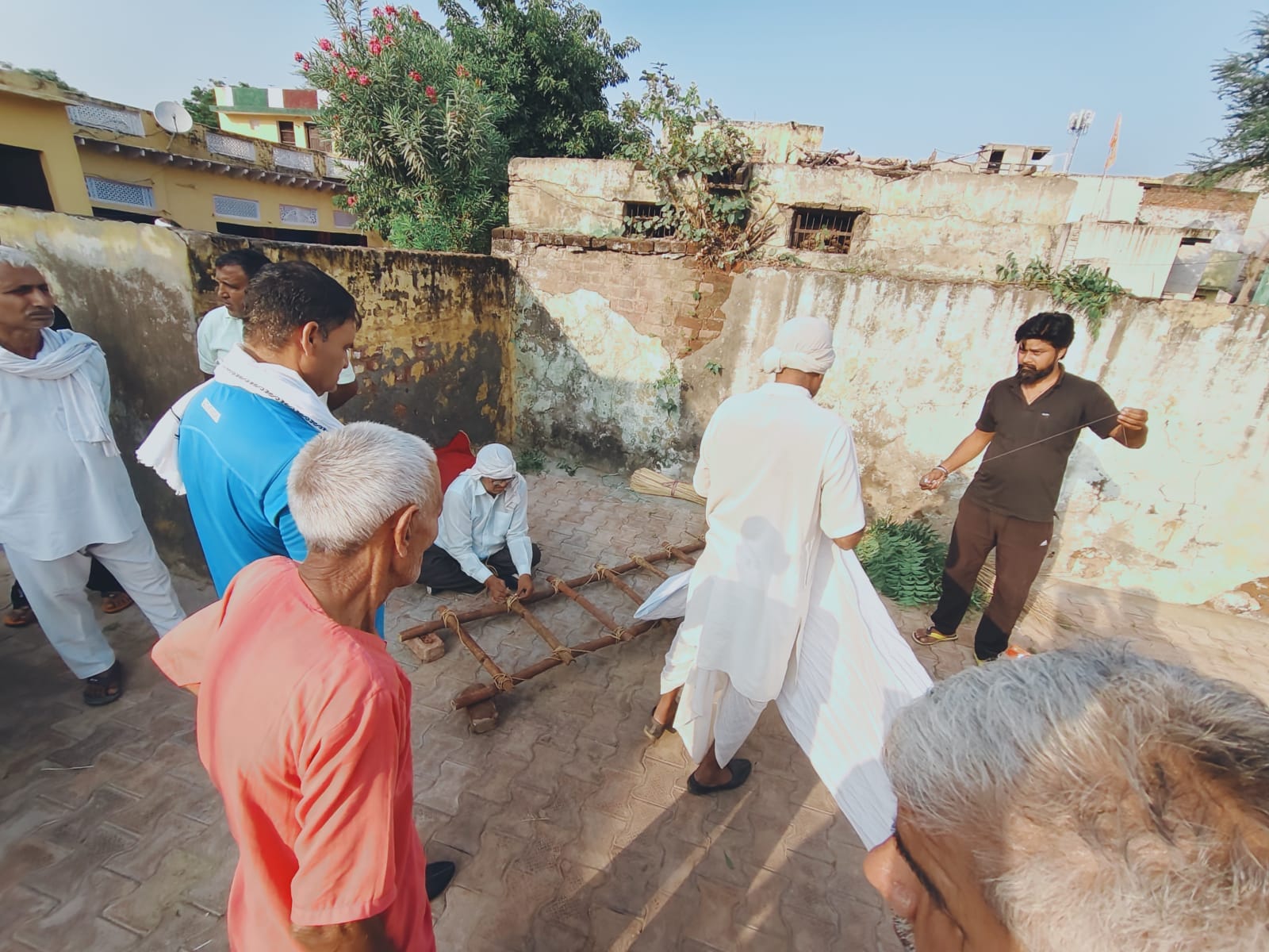 Body of former Rajasthan MLA Atar Singh reaches village last rites to be held in Faridabad
