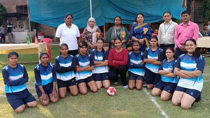 Varanasi Sports News UP Omveer shines despite defeat in Divyang Trophy named Best Batter and Man Series