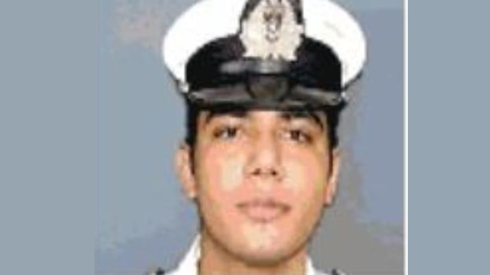 UP: Kanpur-based Chief Engineer injured in attack on cargo ship