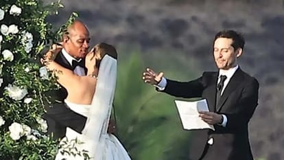 Tobey Maguire Officiated His Ex Wife's Jennifer Meyer Wedding Photos Viral