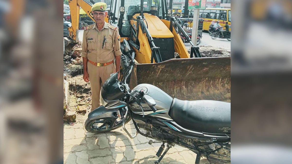 यूपी: माफिया कुंटू सिंह के सहयोगी की 28.90 लाख की संपत्ति जब्त, जेसीबी और मोटरसाइकिल भी ले गए; 7 केस हैं दर्ज