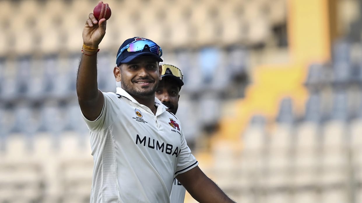 Ranji Trophy Day 2 Round up match highlights Key moments Mumbai Vs Chandigarh, J&k vs MP, UP vs Bihar