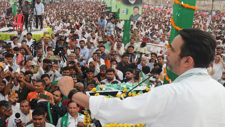 RLD chief Jayant Chaudhary sharp retort to Akhilesh Yadav chavanni statment