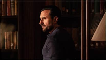 After years of staying away from social media Saif Ali Khan joins Instagram Kareena Kapoor is first he follows