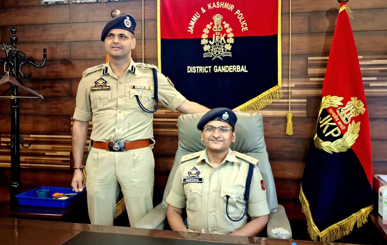 Shri Harshal Rajesh Mahajan (IPS) assumed charge as the SSP of Ganderbal.