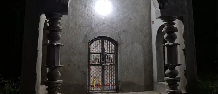 शिव मंदिर में चोरी