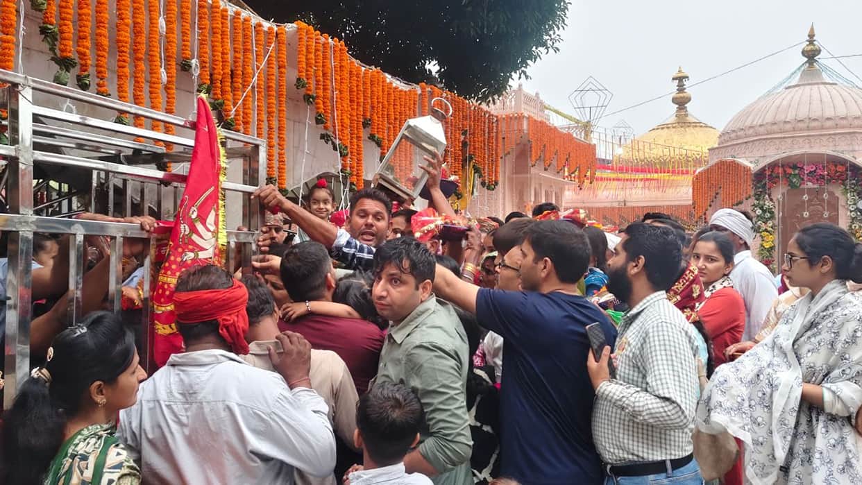 Himachal Shaktipeeths 1.41 lakh devotees first day Sharad Navratri 2026