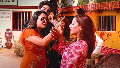 Bigg Boss 20 Nakuul Dhull And Gullu Get Into A Physical Altercation 11 Contestants Nominated Watch Video