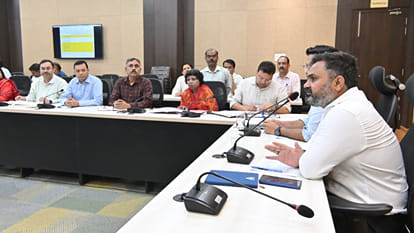 Kanpur: Fewer than 10 files found on e-Office; DM expresses displeasure