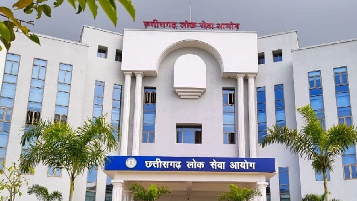 Chhattisgarh: SI recruitment main exam postponed again in the state; 7,301 candidates await a new date.