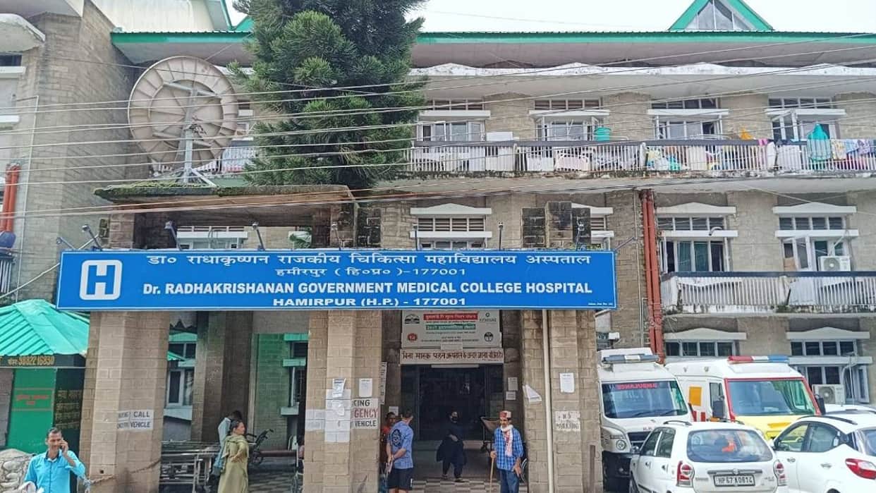 Medical College Hamirpur: Nine MBBS trainees suspended for two weeks for ragging a junior student.