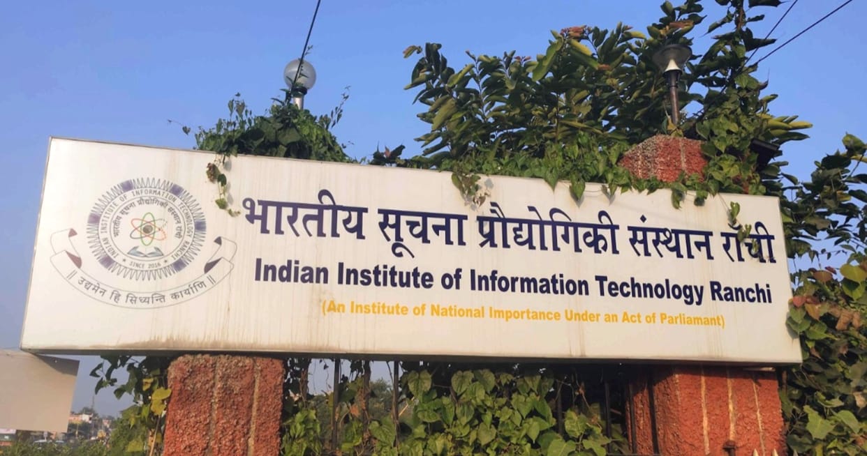 iiit-ranchi-student-aditya-death-protest-director-resignation-demand