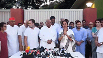 rahul-gandhi-tea-meeting-india-bloc-leaders-sir-row-cec-modi-government-opposition-next strategy-updates