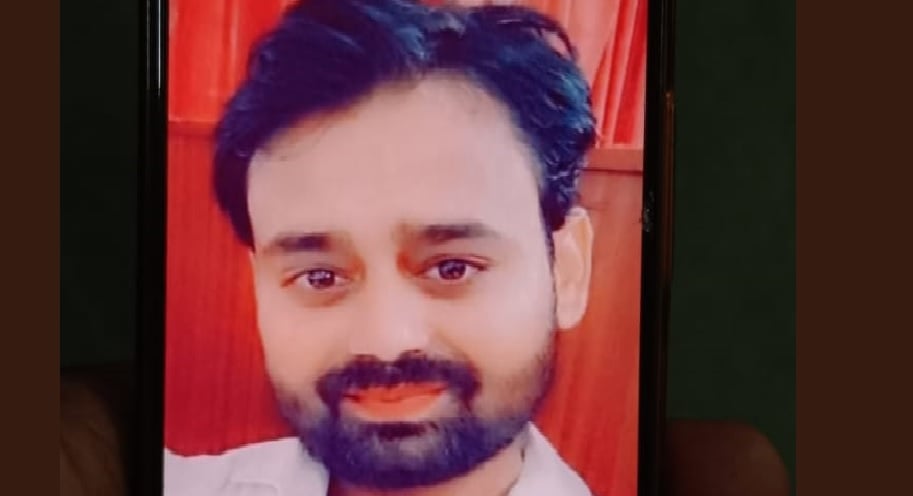 कानपुर: मां की डांट से क्षुब्ध बेटे ने दी जान, कमरे में फंदे से लटका मिला शव, परिजनों में मचा कोहराम