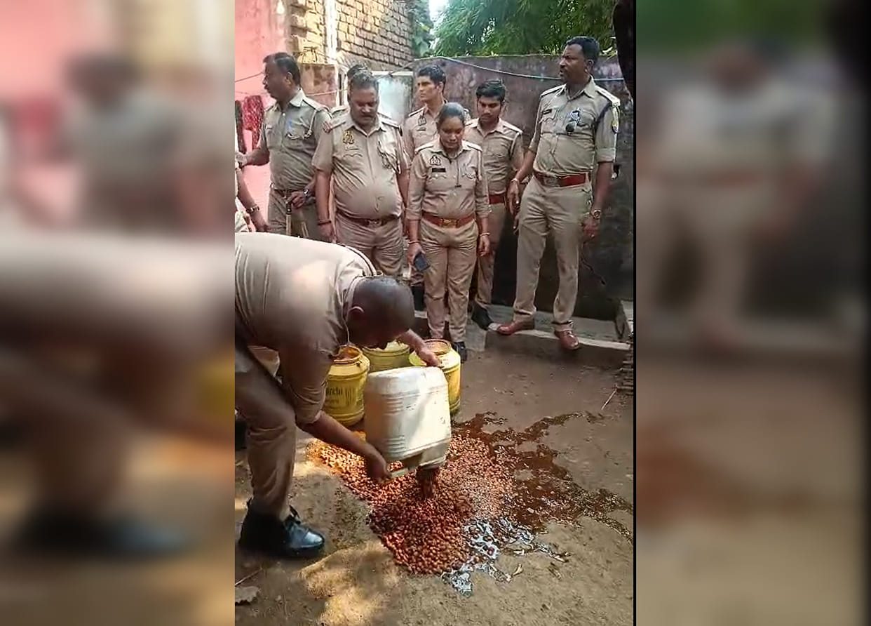 Raids on illegal liquor dens Sonbhadra case registered against two individuals
