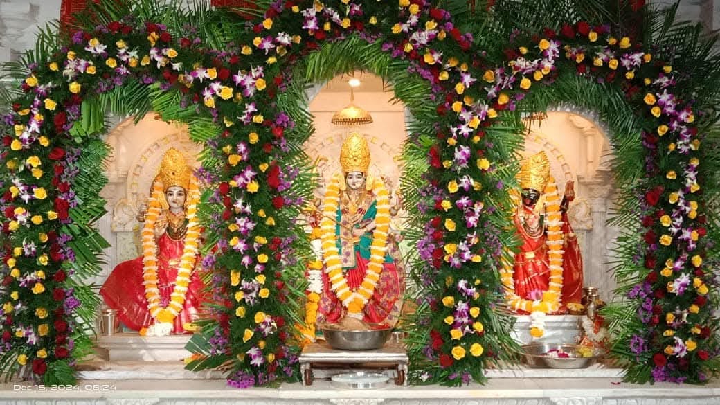 Indore: Indore's marble-built Annapurna Temple is a center of faith; its elephant-adorned gate is a special at