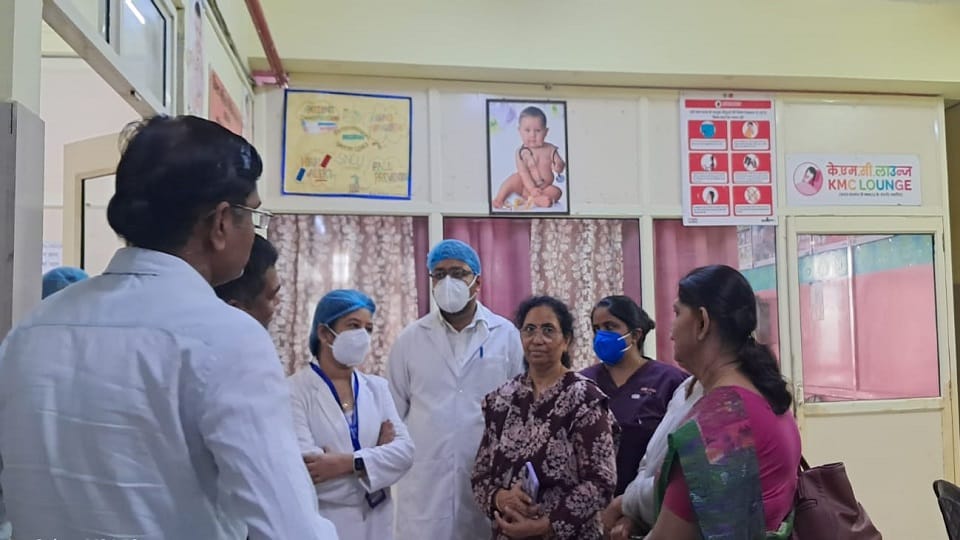 Portal Glitch Sends Hospital Complaints to Agra District Women’s Hospital
