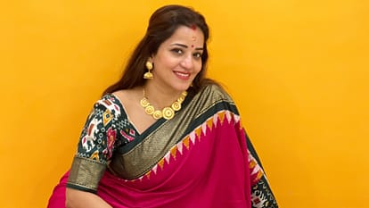 Bhojpuri Actress monalisa aka Antara Biswas shares her photos in Traditional Look with Motivational Caption
