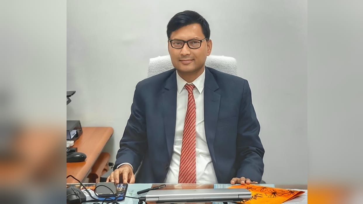 Navneet Kumar Gupta takes charge as Director of Prayagraj Airport.
