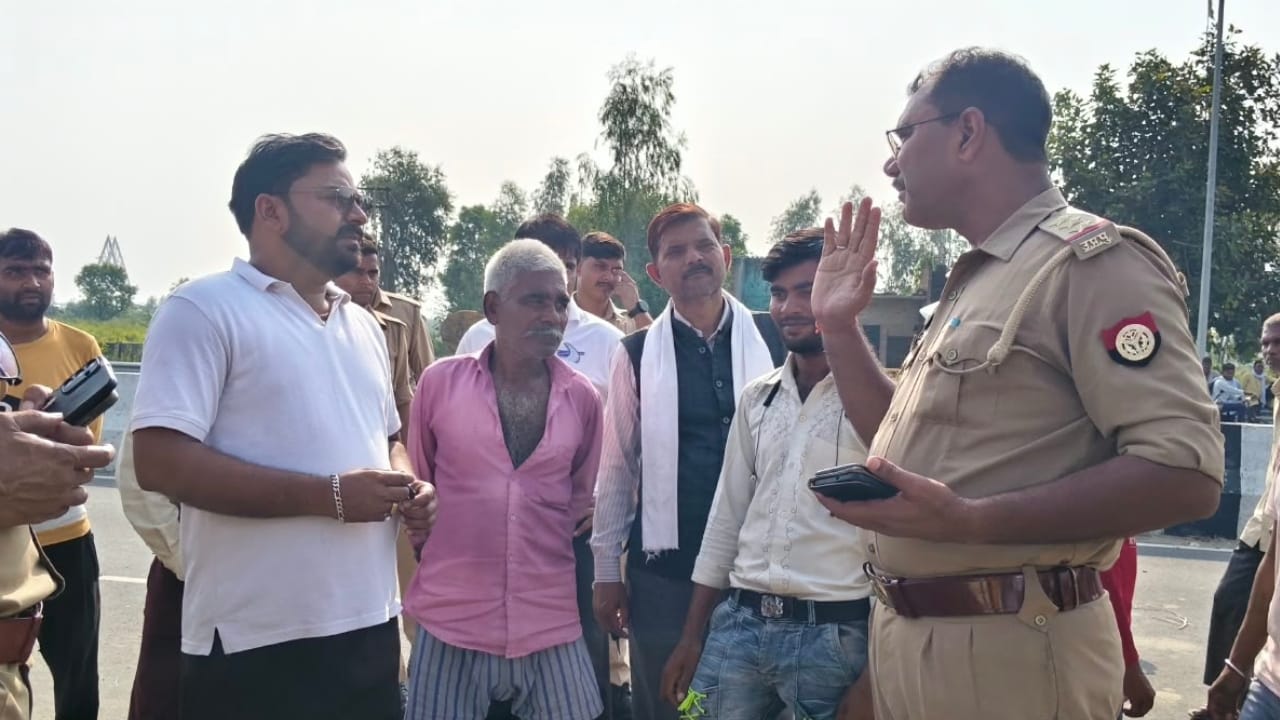 पुलिस ने ग्रामीणों को शांत कराया।