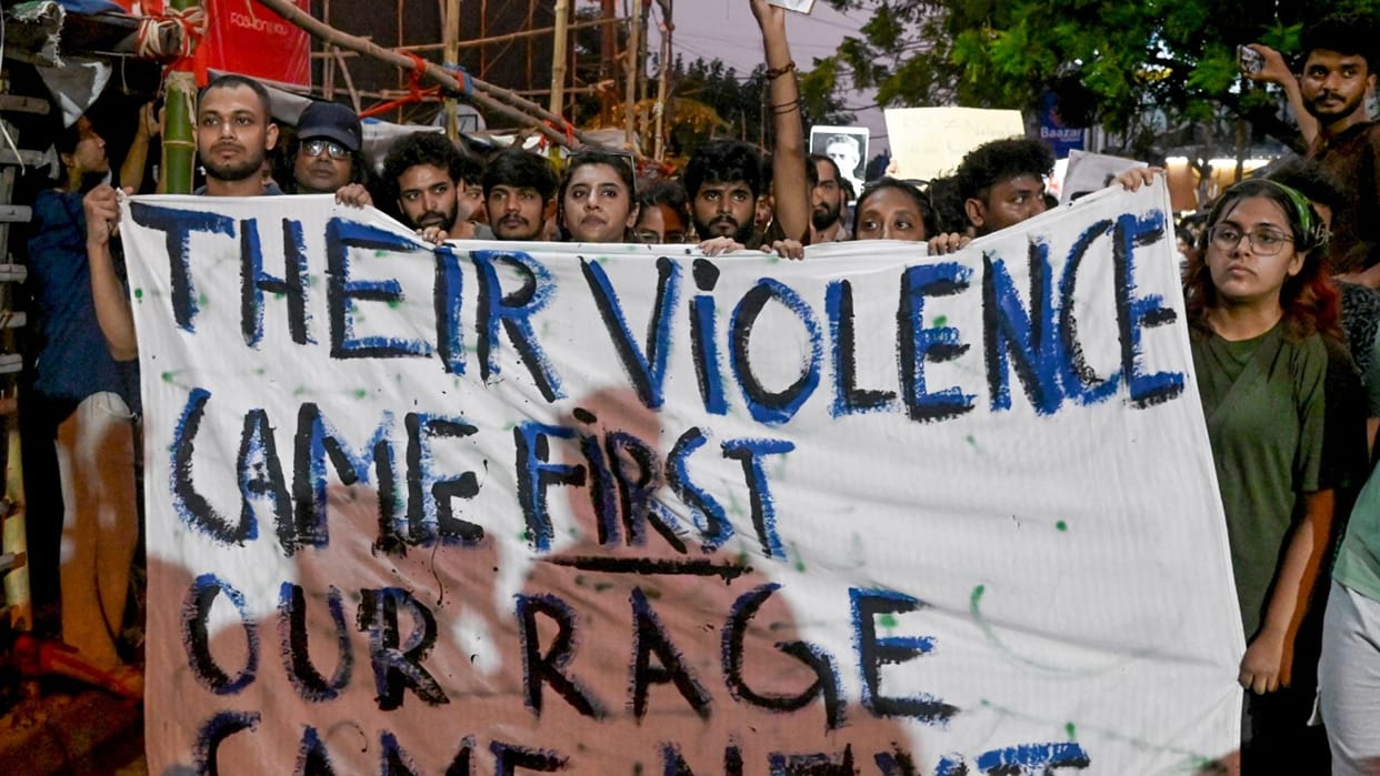 srfti students indefinite protest campus violence vc resignation