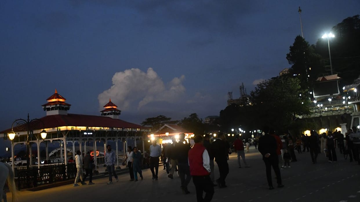 मौसम अपडेट: हिमाचल में आज और कल बारिश के आसार, चार जिलों में ओलावृष्टि का येलो अलर्ट; इस दिन खराब रहेगा वेदर Himachal Pradesh Weather Forecast Rain Hailstorm Yellow Alert October 17