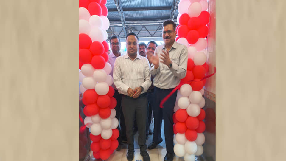 Kanpur: Air-conditioned waiting room inaugurated at Central Station
