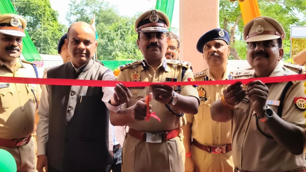 झांसी: अंग्रेजों के जमाने की इमारत से नए भवन में पहुंचा जीआरपी थाना, सुरक्षा के लिए लगाए गए 18 सीसीटीवी कैमरे