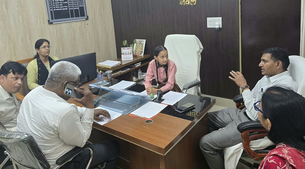 कानपुर मिशन शक्ति: एक दिन की एसडीएम बनीं जाह्नवी, सुनीं फरियादियों की समस्याएं, पत्रावलियों को किया अग्रसारित