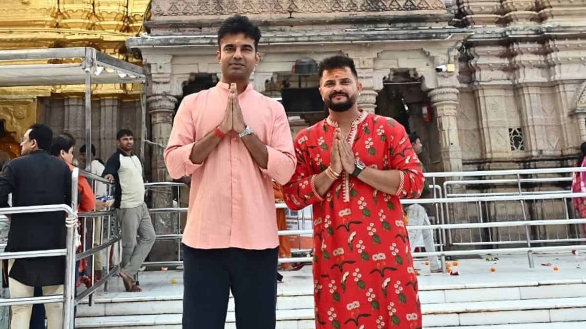सुरेश रैना ने बाबा विश्वनाथ का किया दर्शन: खाया बाटी-चोखा, प्रशंसकों को ऑटोग्राफ भी दिए; सैर-सपाटे पर निकले