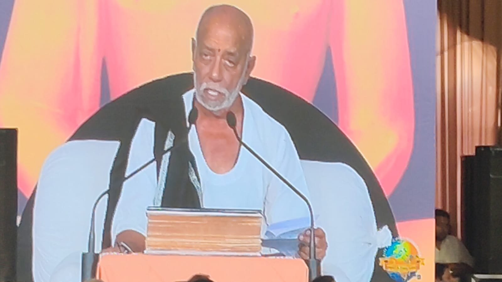 morari bapu bharat swastik ramkatha yatra sixth stop omkareshwar ekatm dham darshan