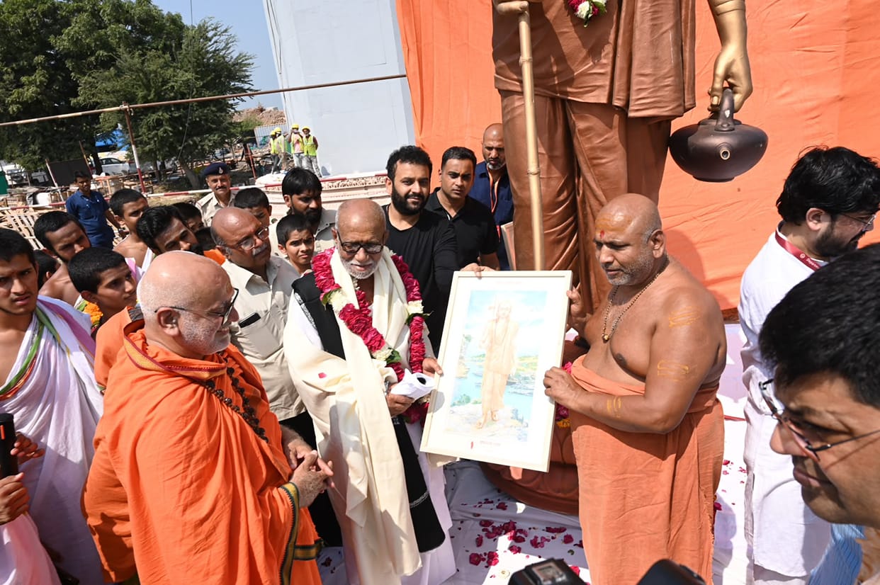 morari bapu bharat swastik ramkatha yatra sixth stop omkareshwar ekatm dham darshan