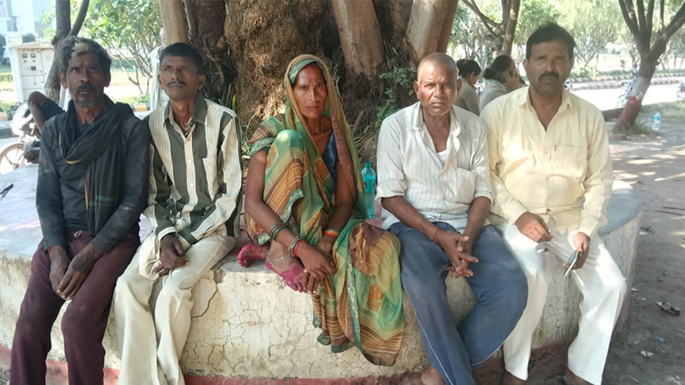 बांदा: शराब पीने के लिए पैसा न देने पर मामा ने भांजे को लाठी से पीटकर मार डाला