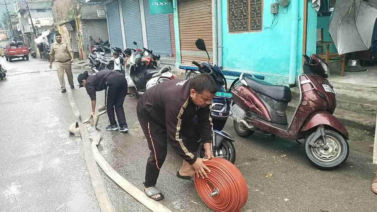 Rishikesh News fire destroys household items in family was preparing for funeral