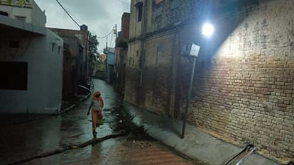 West UP Weather: Strong Winds, Rain and Hail Hit Parts of the Region, Farmers Fear Crop Damage