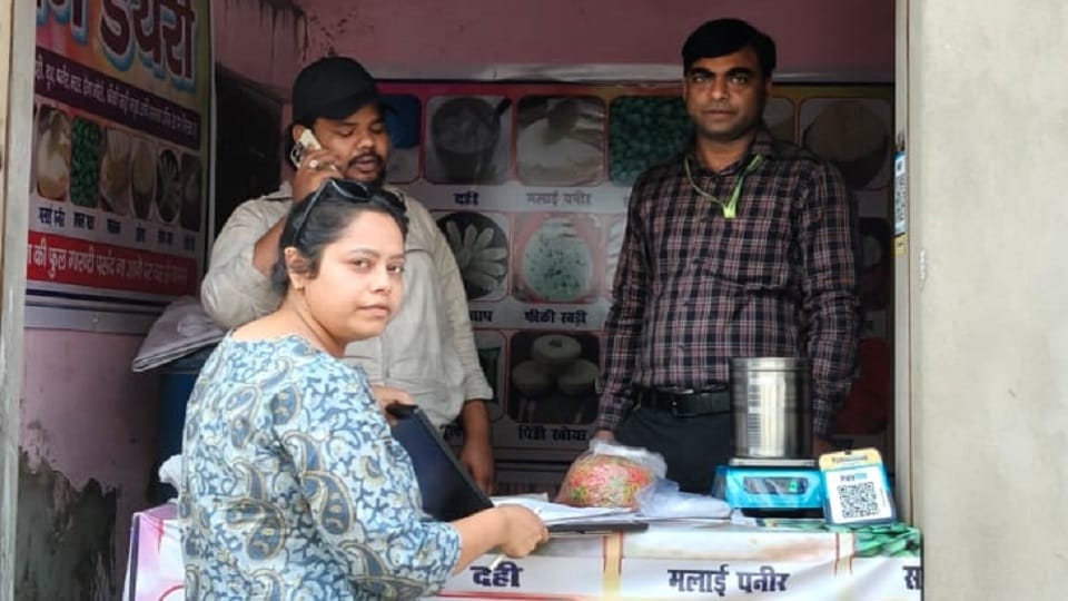Agra Food Department Seizes 38 Kg Ghee, Sends 21 Food Samples for Testing