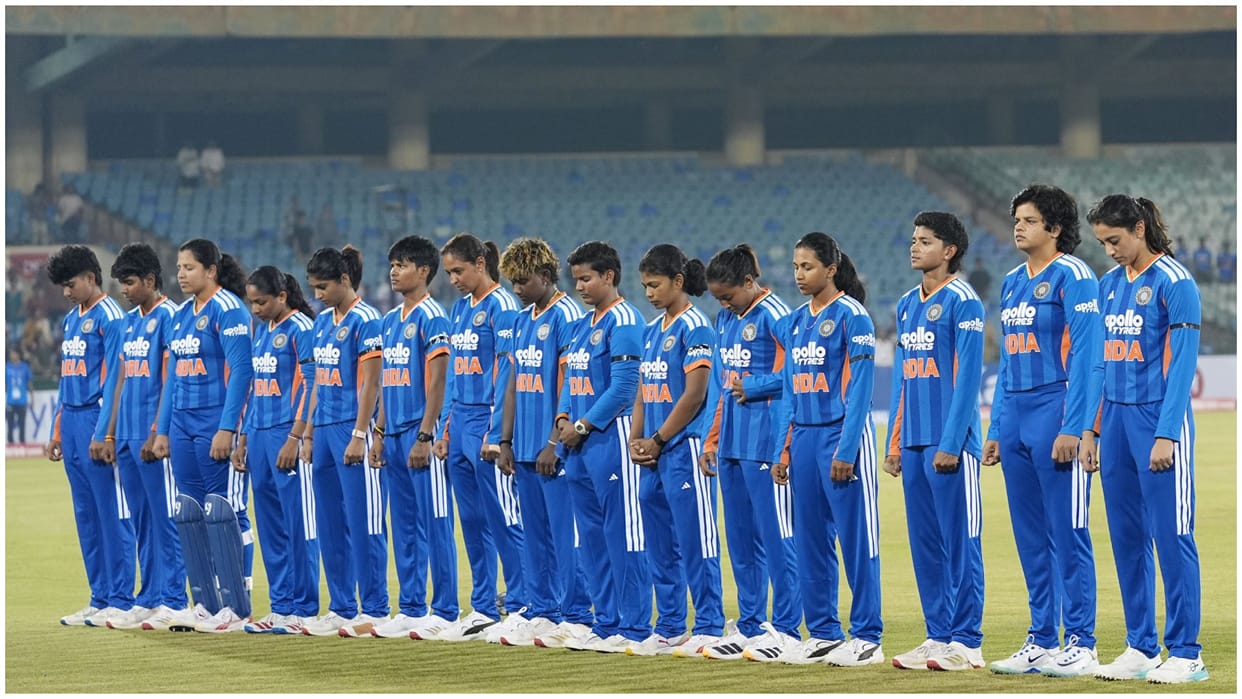 Smriti Mandhana Reacts to Indias Win Over Zimbabwe, Praises Niki Prasad and Deepti Sharma