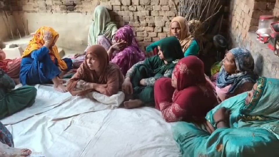Komal murder case: Brother strangles her to death and surrenders at the police station; claims he killed her