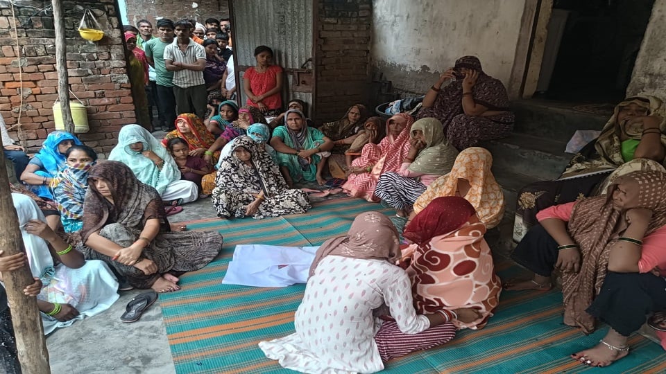 डीजे के विवाद में गई मासूम की जान: पड़ोसी ने दिया महिला को धक्का, गोद से गिरकर ढाई महीने की बच्ची की माैत