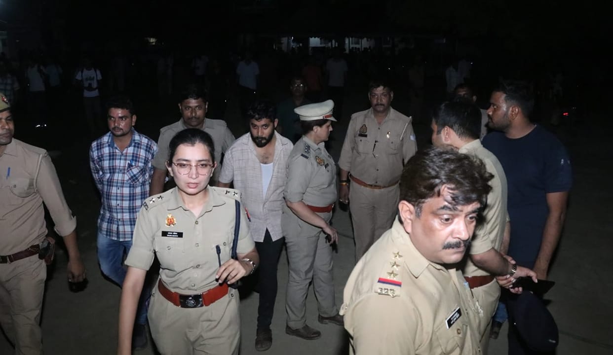 Kanpur Home Guard recruitment rigging recovery of three lakh rupees in  name of medical fitness