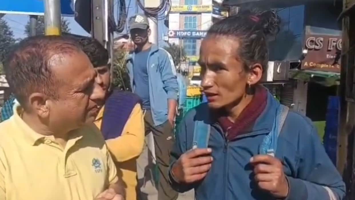 himachal solan robbery nepali origin man 85000 rupees