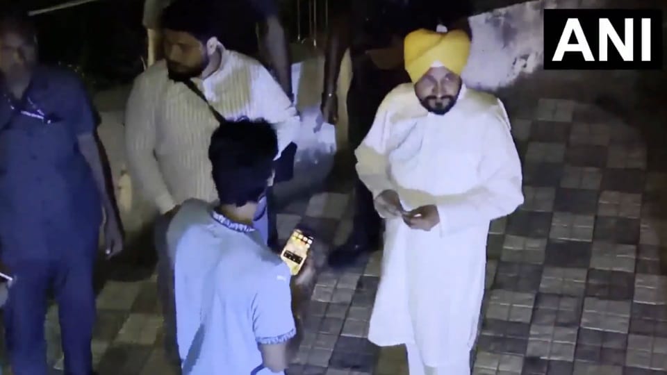 MP Charanjit Channi reaches mining site in Ropar questions Mann government
