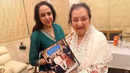 Hema Malini Birthday Saira Banu Share Post On Dream Girl Instagram