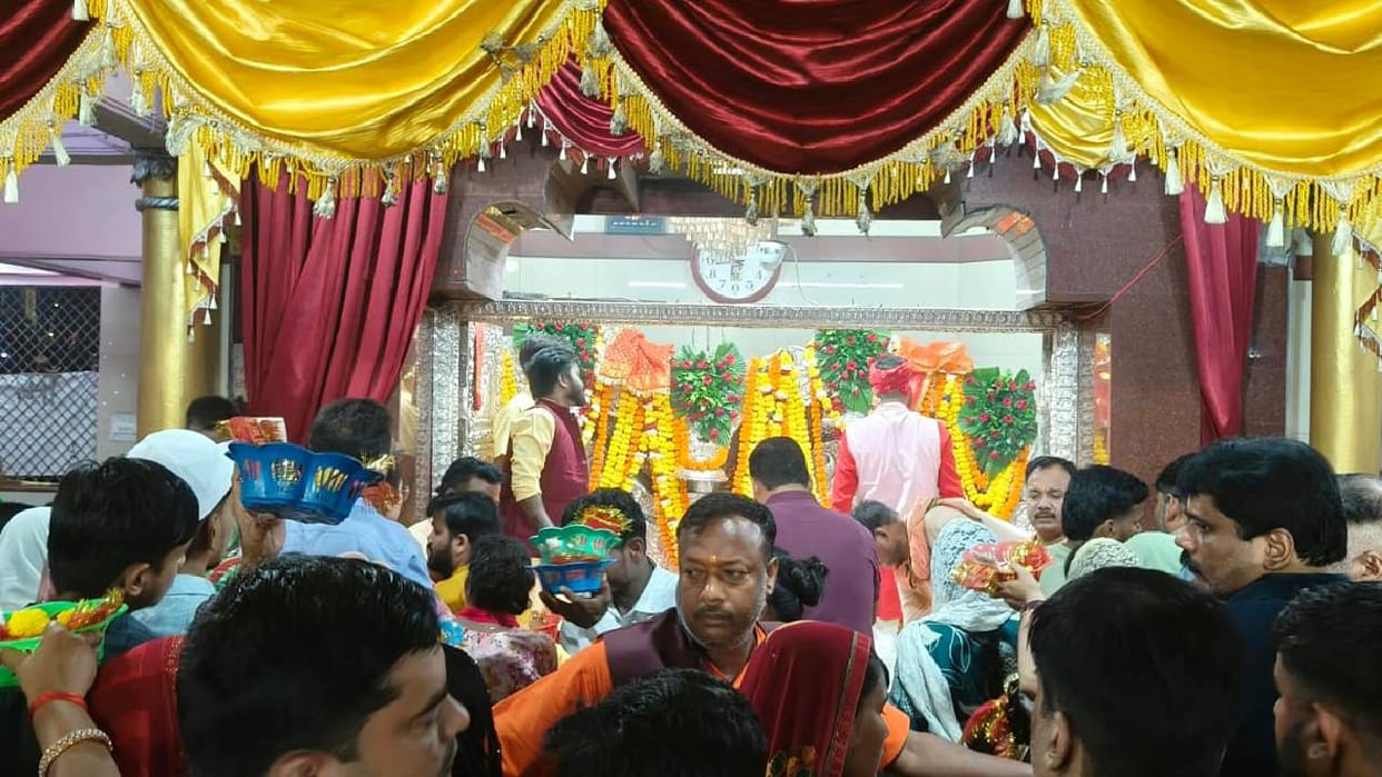 UP: Doors of Maa Chandrika Devi Temple to open on Ashtami, allowing devotees to offer prayers; access had been